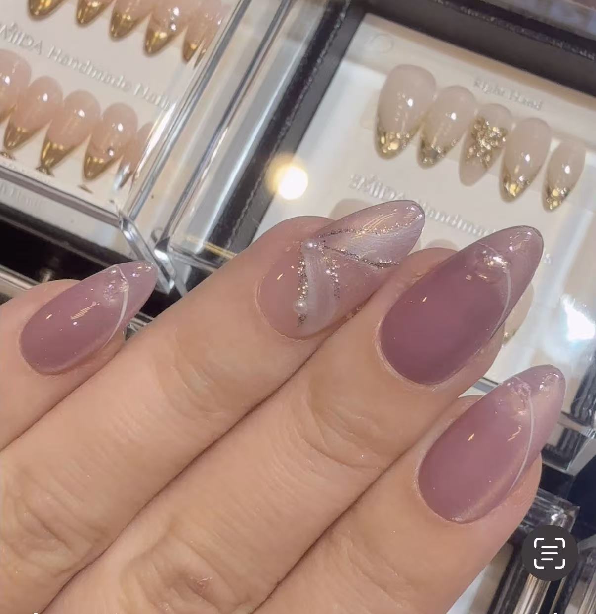 Handmade nails C654