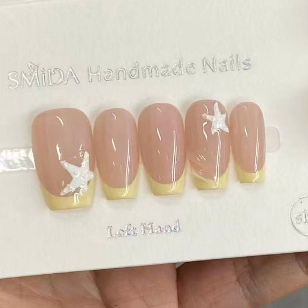 Handmade nails C824
