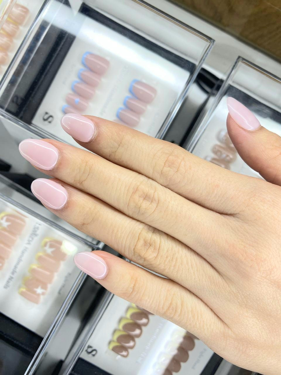 Handmade nails P471