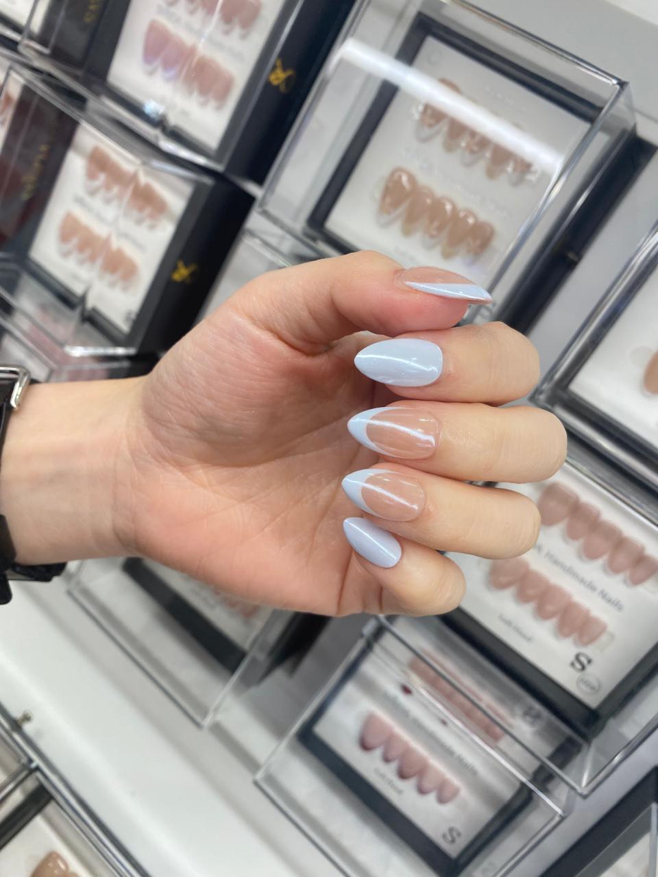 Handmade nails F388