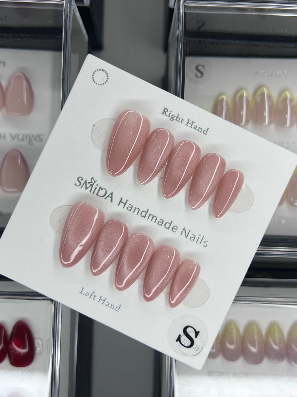Handmade nails E762