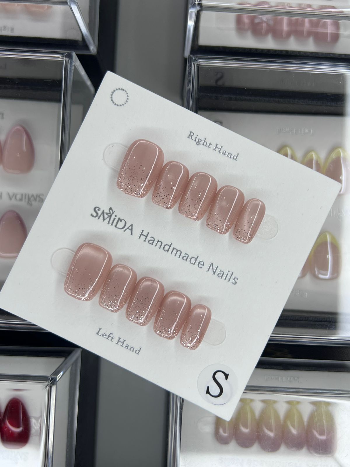 Handmade nails E768