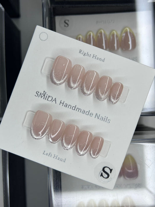 Handmade nails E758