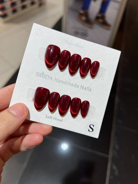 Handmade nails E772