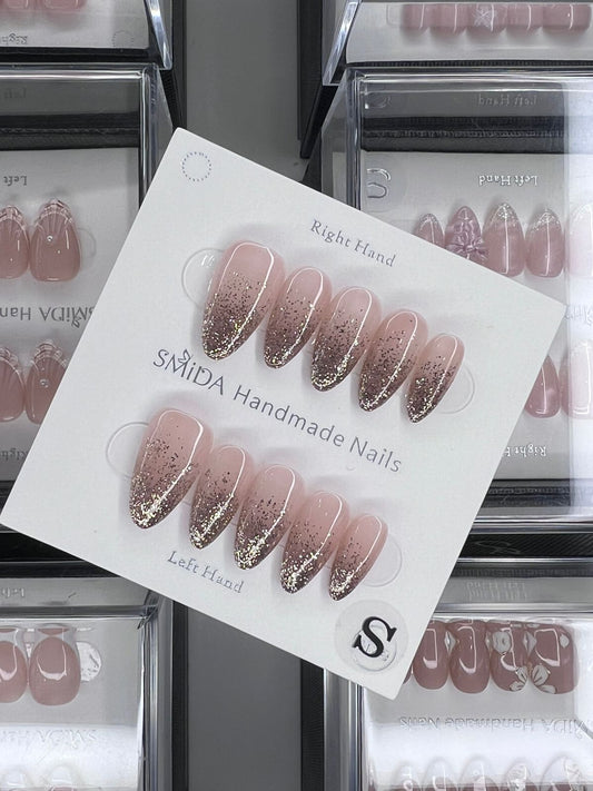 Handmade nails P437