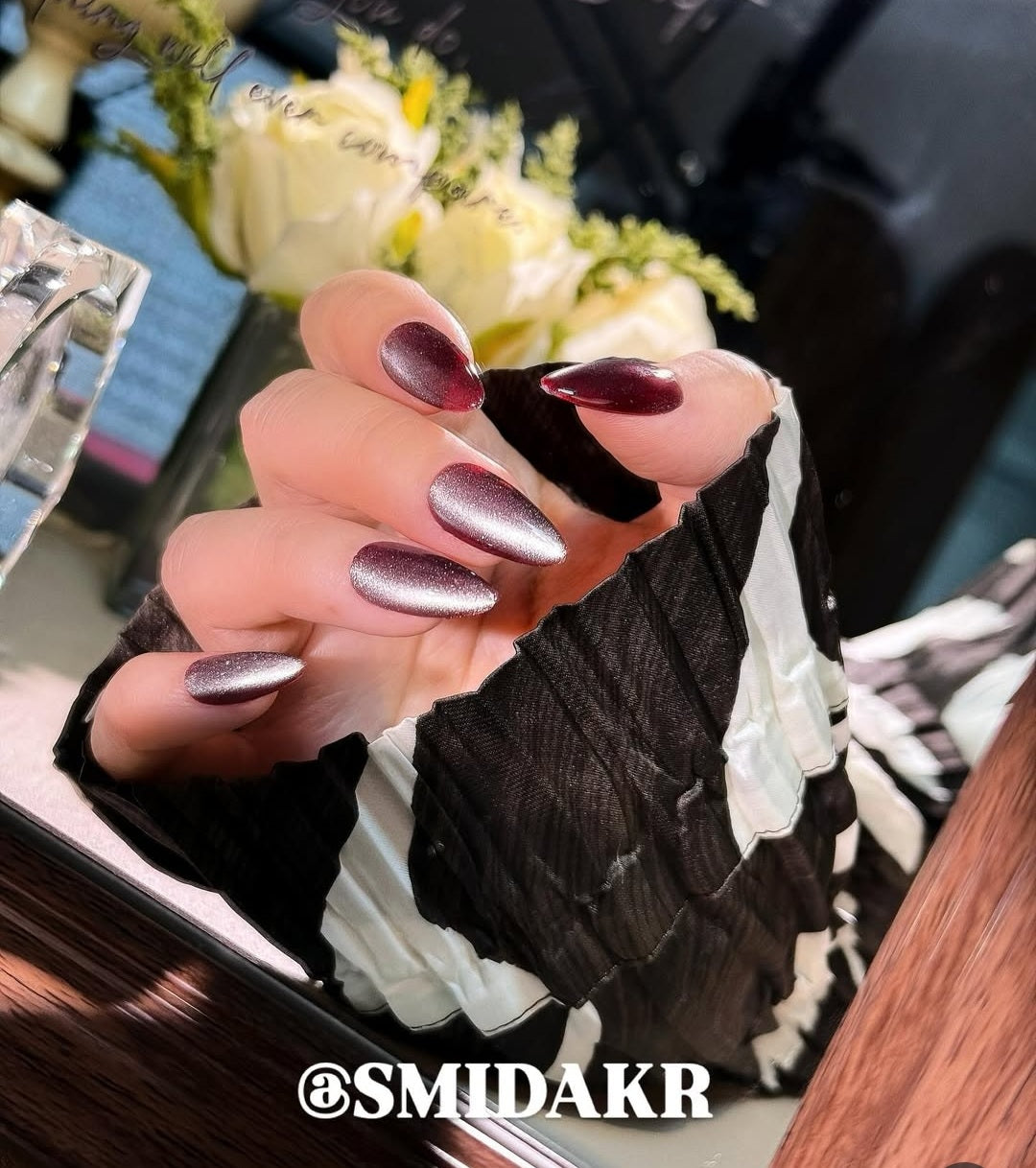 Handmade nails E699