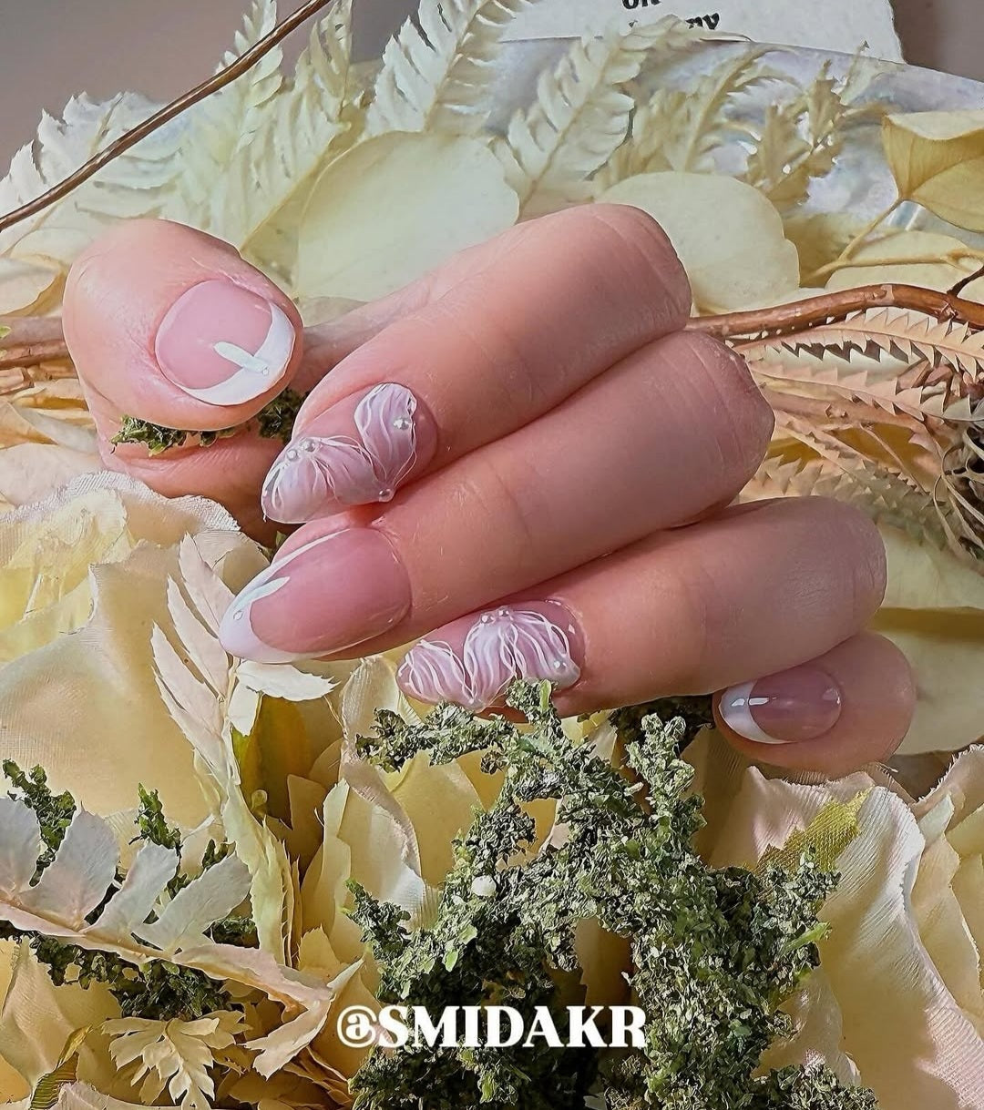 Handmade nails C639