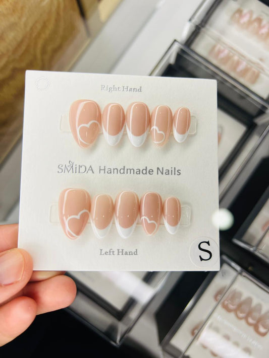Handmade nails F379