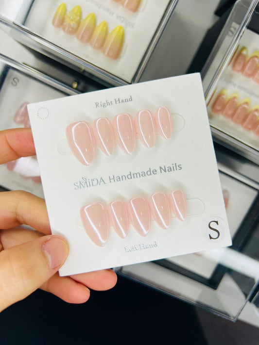 Handmade nails P469