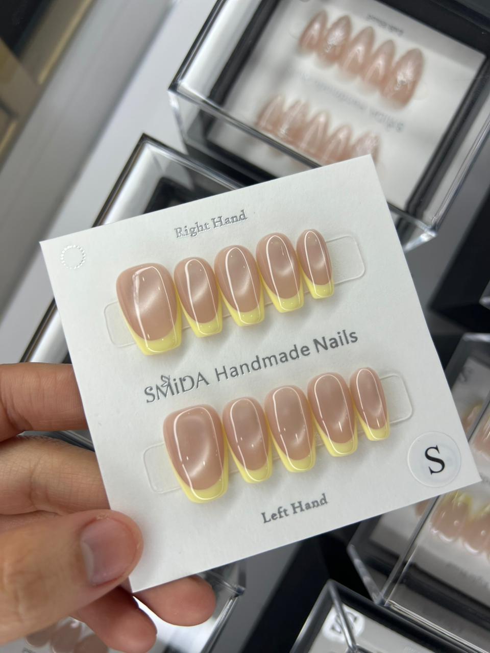 Handmade nails F384