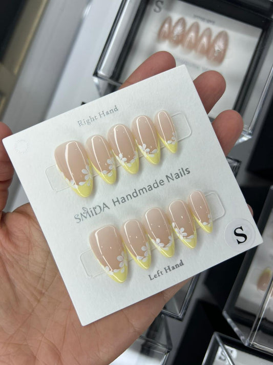 Handmade nails C839