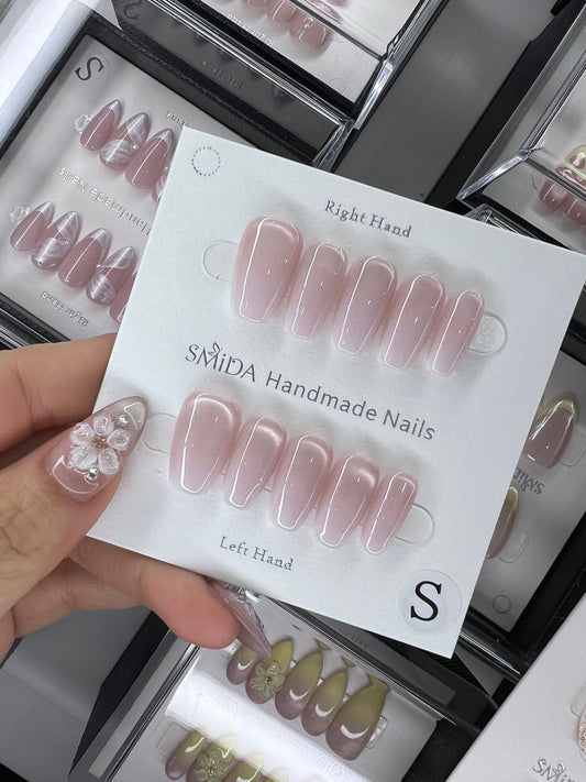 Handmade nails P475