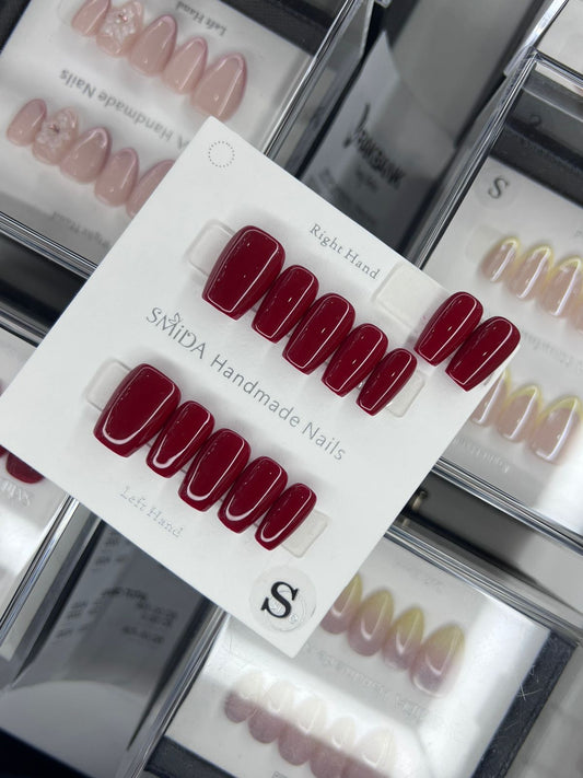 Handmade nails P445
