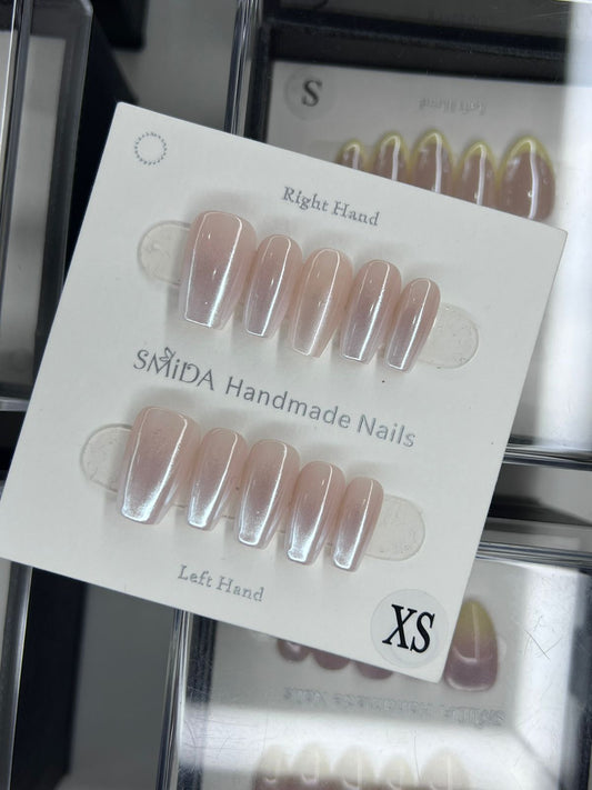 Handmade nails P379