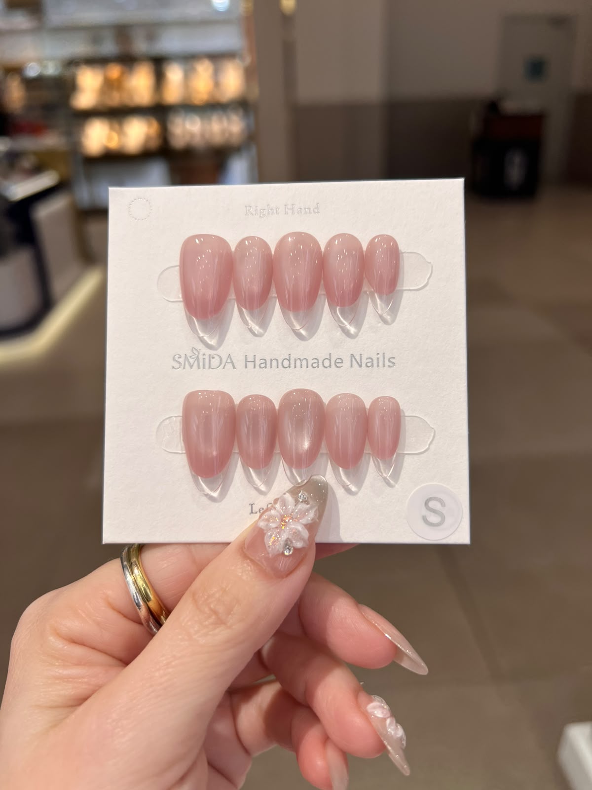 French Tip Press-On Nails UAE - F415