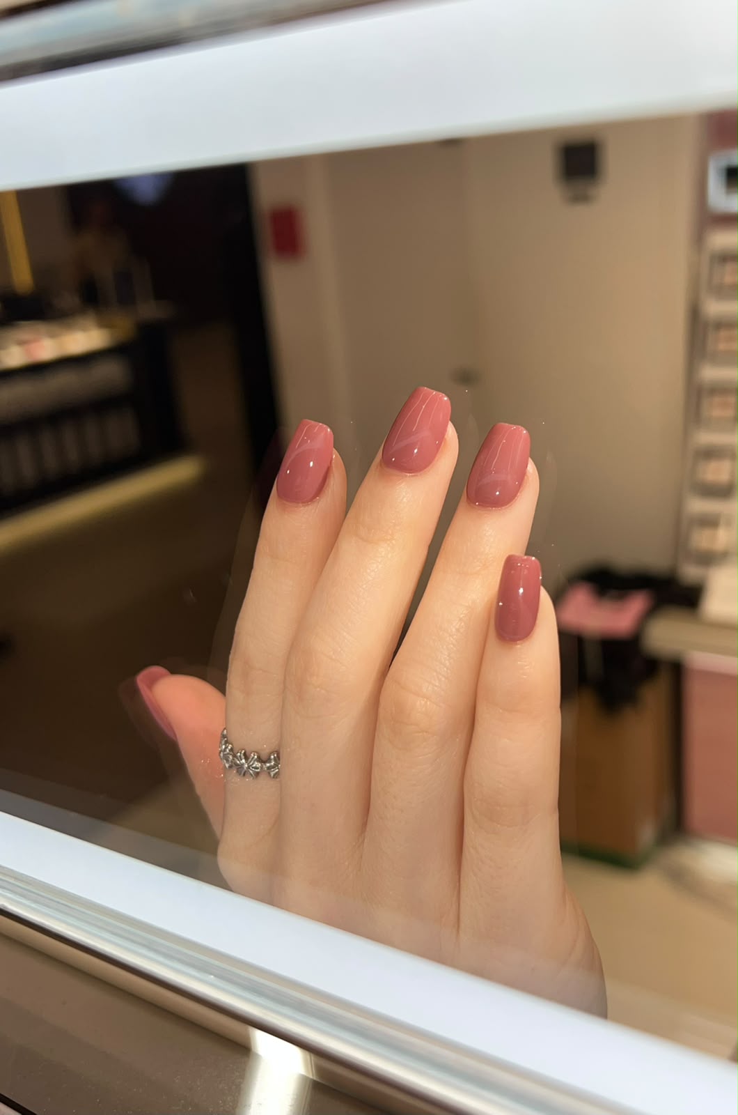P505 Solid Press-On Nails - Clean Korean Nail Tips | SMiDA Dubai