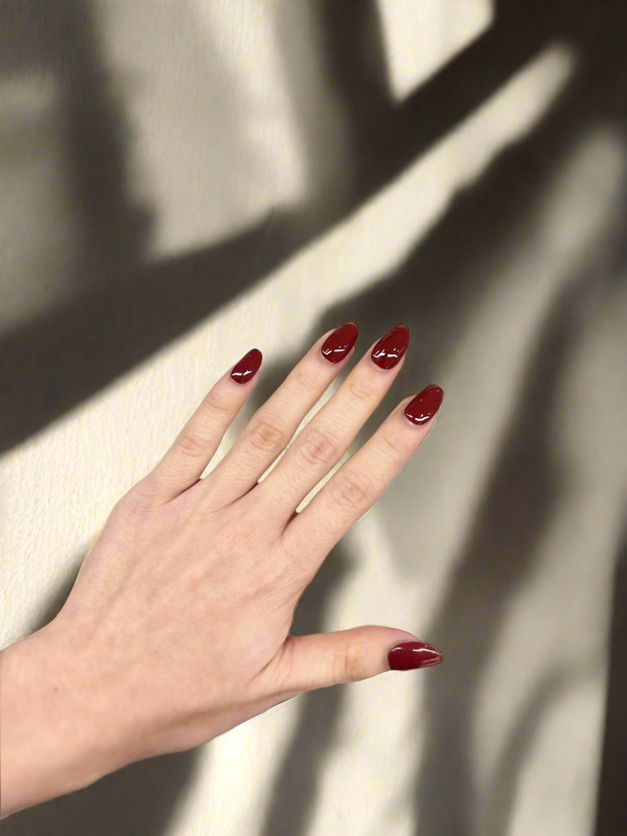 Handmade nails P387